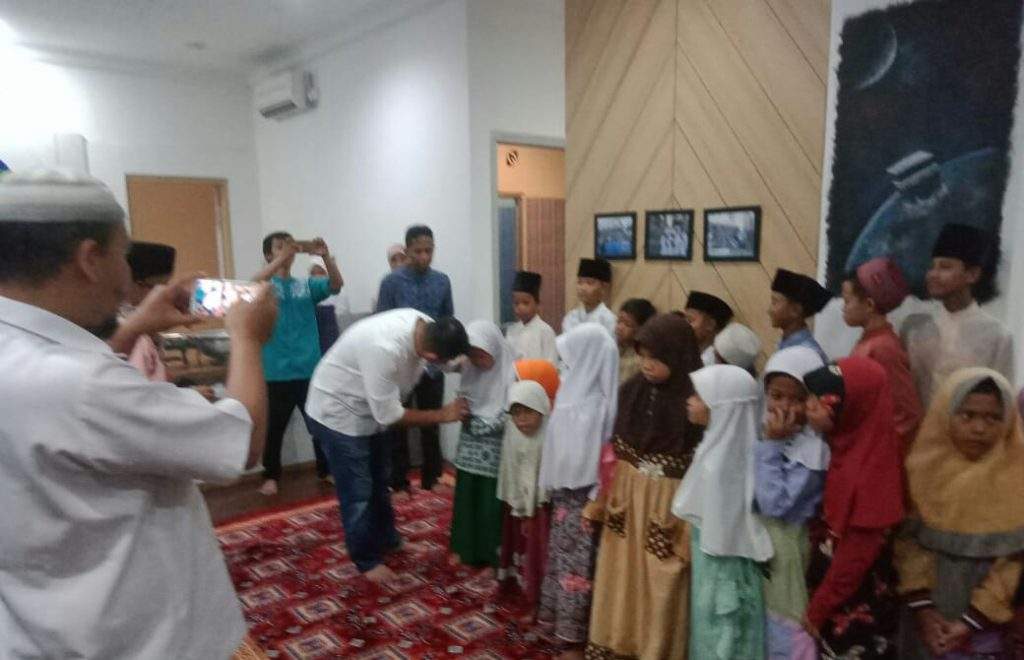 Nuzulul Qur'an, Bhakti Tour Gelar Bukber & Santuni 100 Anak Yatim