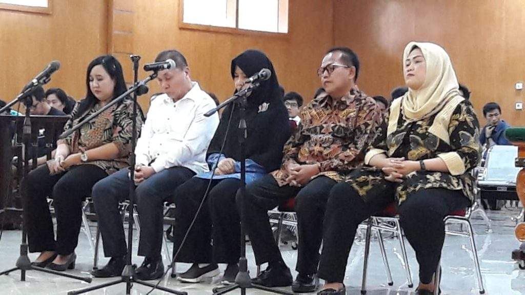 Neneng, Bupati Bekasi Nonaktif Divonis 6 Tahun Penjara
