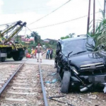 KA Hajar Mobil, Tujuh Orang Tewas