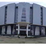 Heboh KPK di Depan Gedung Setda