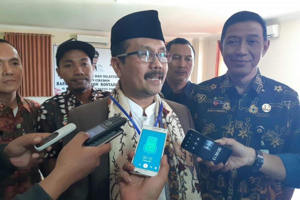 Ini Jawaban Bupati Cirebon Soal Molornya Mutasi Rotasi