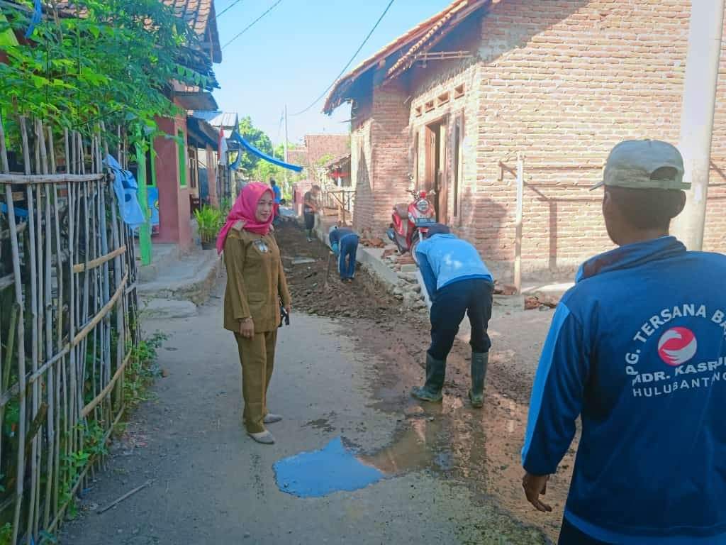 Serap DD Tahap II 2019, Desa Babakangebang Rehab Lapangan Bola Dan Saluran Air