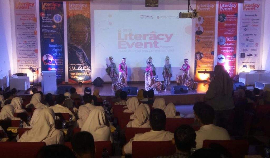 "Literacy Event 2019” OpenLibrary Telkom University Sukses Besar