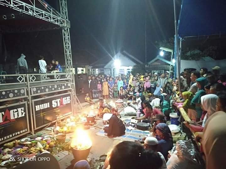 Fenomena H-1 Pilwu, Dari 'Ngebom' Sampai Bakar Kemenyan Massal Hebohkan Cirebon