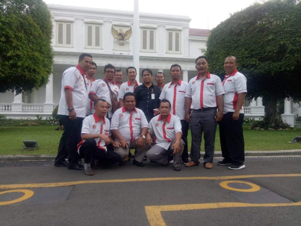 Minim Sosialisasi Sertifikat Halal, Pelaku UMKM di Indonesia Resah Minim Sosialisasi Sertifikat Halal, Pelaku UMKM di Indonesia Resah