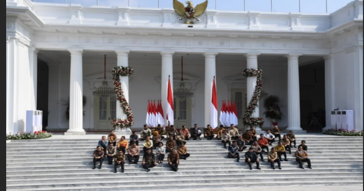Tok! Presiden Sahkan Menteri-menteri Kabinet Indonesia Maju Tok! Presiden Sahkan Menteri-menteri Kabinet Indonesia Maju