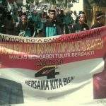 Kampanye Pas Hari Santri, Calon Kuwu No 4 Tarsono Pakai Cara Beda Rebut Simpati Warga