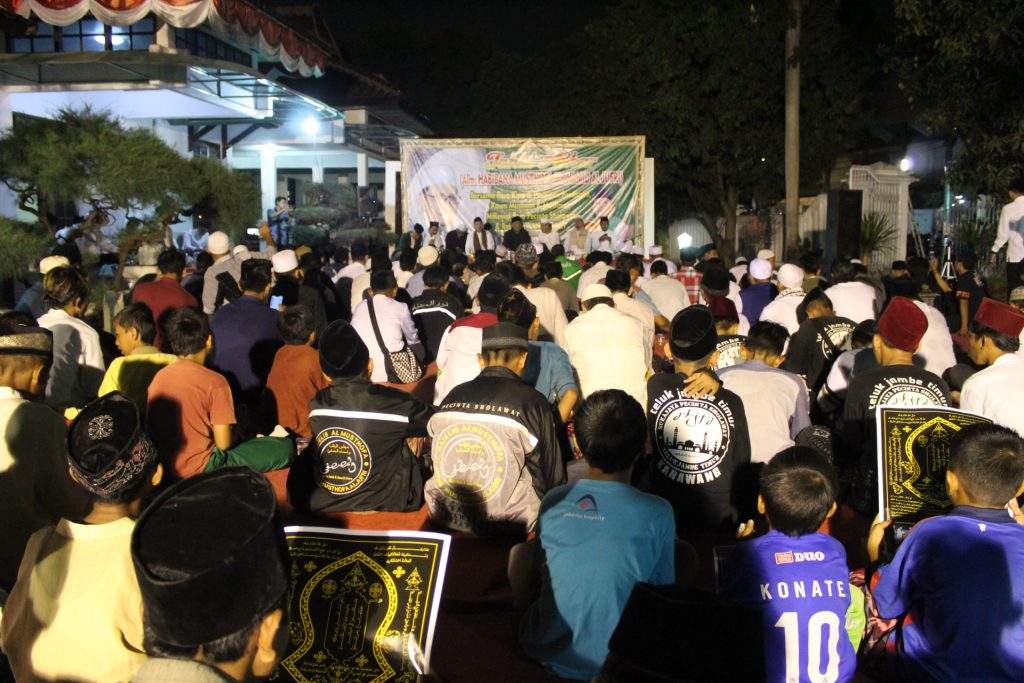 Subhanallah! Fenomena Ini Muncul Saat Tahlil Akbar Habib Musthofa di Rumdin Wabup Karawang