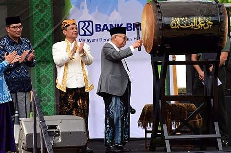 Didampingi Gubernur Jabar, Wapres Buka Festival Tajug Didampingi Gubernur Jabar, Wapres Buka Festival Tajug