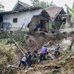 Hujan dan Angin Kencang, Porak-Porandakan Sukabumi