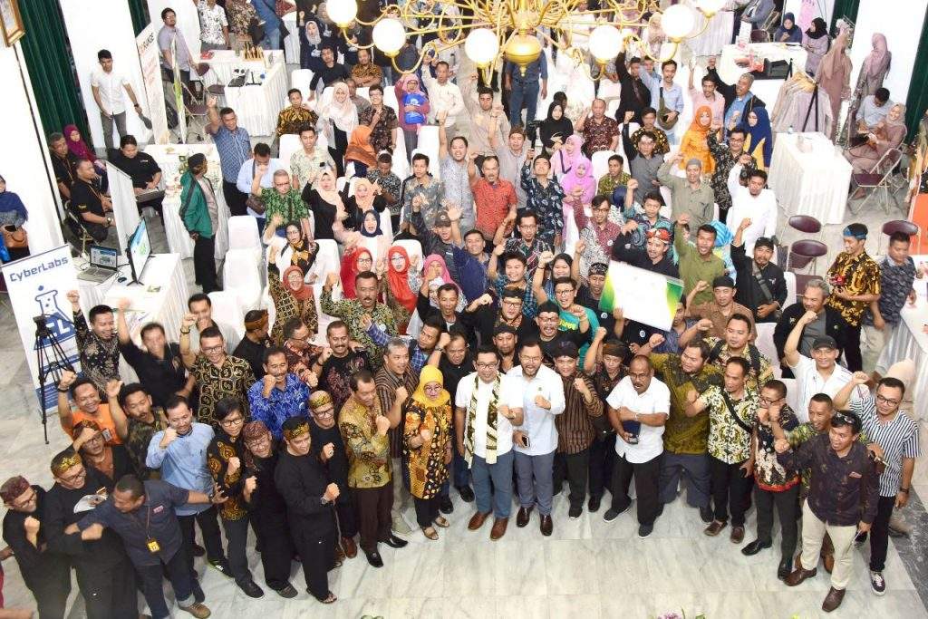 500 BUMDesa Berprestasi Terima Bantuan Modal Rp 100 Juta
