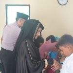 Ini Dia Bentuk Cinta Kasih dan Kepedulian Istri Anggota Polsek Pabuaran kepada Yatim Piatu