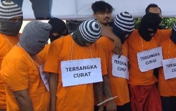 Geng Curanmor Lintas Provinsi Diringkus di Indramayu Geng Curanmor Lintas Provinsi Diringkus di Indramayu