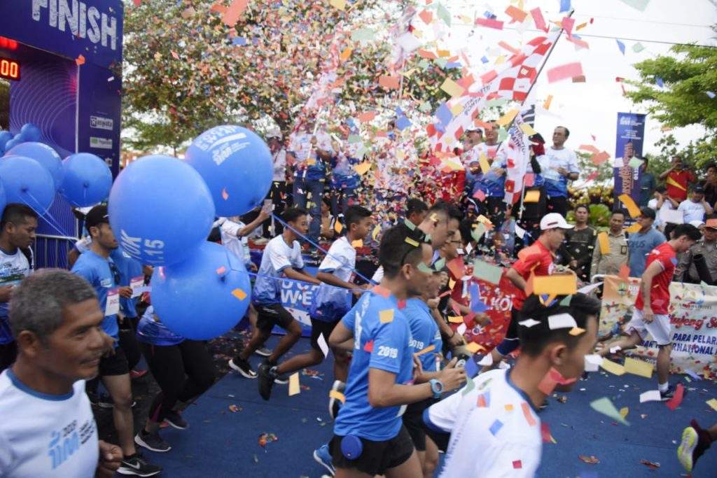 Baru Saja, Gubernur Lepas Peserta Jabar International Marathon 2019 di Pangandaran