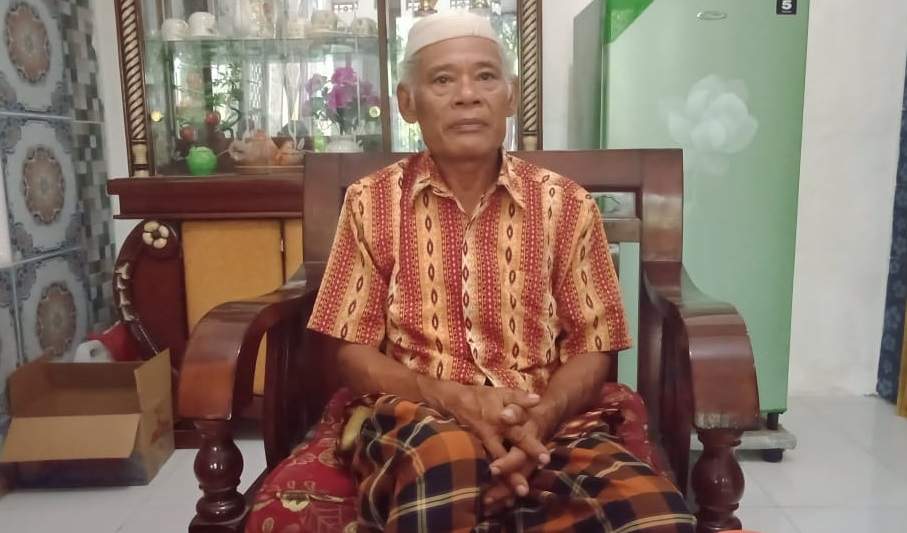 Salut! Ini Sikap Bijak Kakek Korban Penusukan Oknum Kuwu di Cirebon Salut! Ini Sikap Bijak Kakek Korban Penusukan Oknum Kuwu di Cirebon