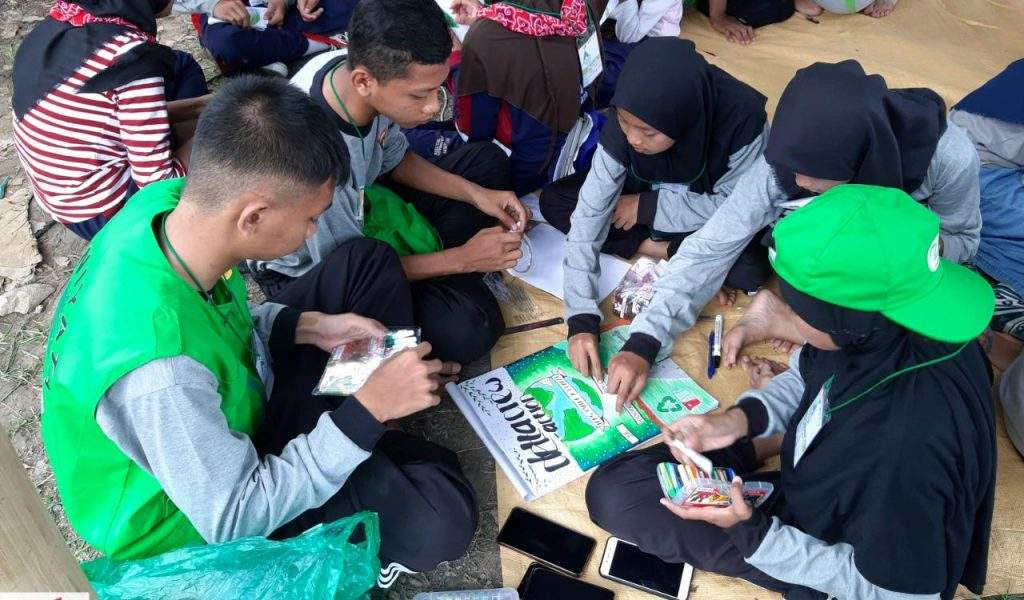 Kolaborasi dengan Erlangga, SLH Gelar DSL se-Jawa 2019 Kolaborasi dengan Erlangga, SLH Gelar DSL se-Jawa 2019