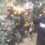 Bareng Kuwu Gebang Ilir, Warga Bersihkan Dusun Kaligelang Jelang Nadran