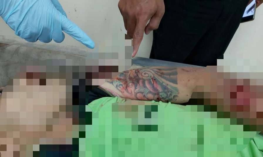 Babakan Geger! Ada Mayat Pria Bertato di Pinggir Rel KA