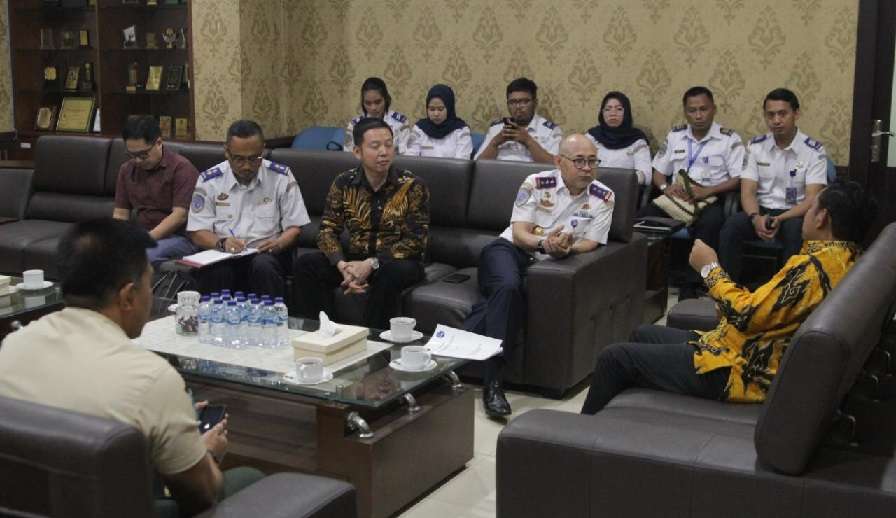 Terminal Barang Multimoda Bakal Hadir di Kabupaten Bekasi Terminal Barang Multimoda Bakal Hadir di Kabupaten Bekasi