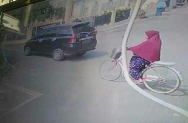 Awas, Ada Penjahat Hipnotis di Gebang! Ibu ini Korbannya