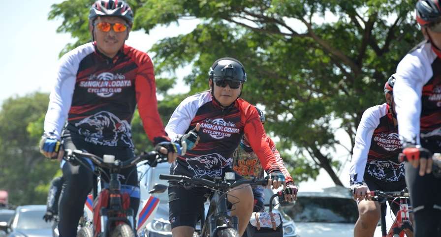 Bareng Kapolresta Cirebon, Danrem 063/SGJ Nge-Gowes dari Cirebon sampai Indramayu