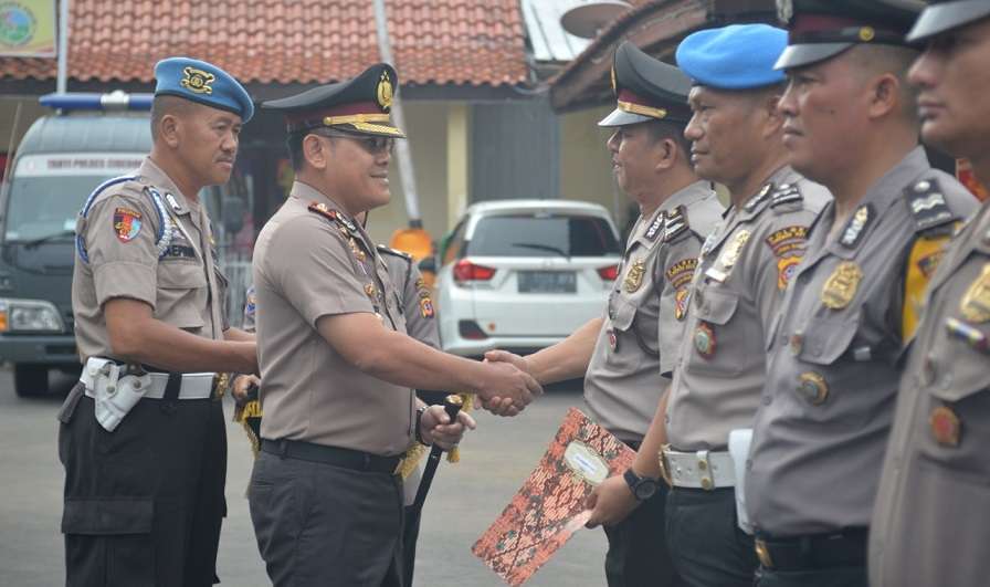 Sejumlah Personil Polres Ciko dapat Penghargaan