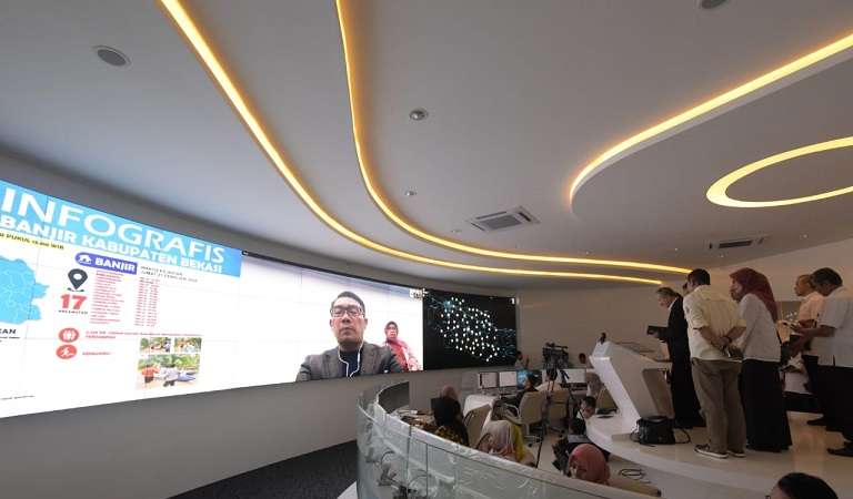 Batalkan Kunjungan ke Dua Negara, Kang Emil: Saya Langsung Pantau Banjir di Subang