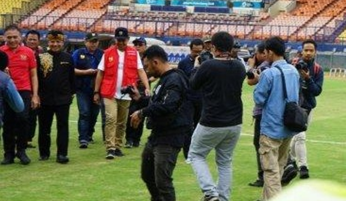 Ketum PSSI Sidak Si Jalak Harupat, "Mau Dijadikan Tempat Bertanding World Cup U20" Ketum PSSI Sidak Si Jalak Harupat, "Mau Dijadikan Tempat Bertanding World Cup U20"