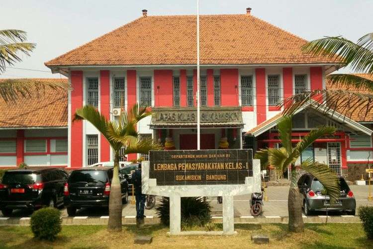 Lapas Sukamiskin dan Cirebon Lockdown! Tak ada Besuk 2 Minggu Lapas Sukamiskin dan Cirebon Lockdown! Tak ada Besuk 2 Minggu