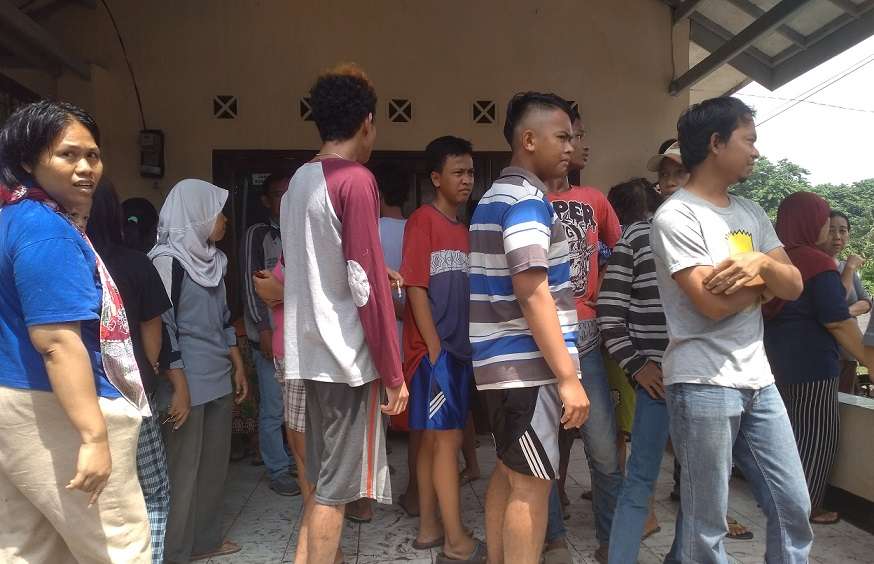 Heboh di Gang Aksan! Warga Tumplek di Balai RW, "Ada Culik Ketangkap"