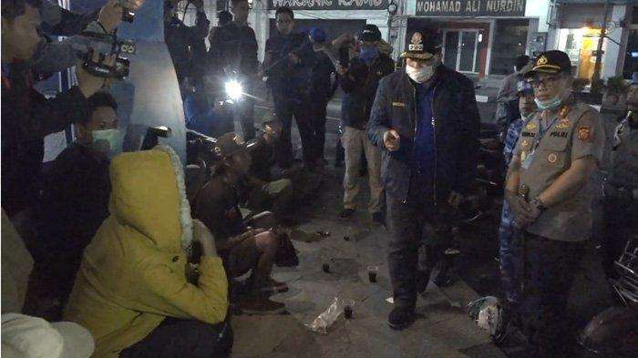 Kota Bandung Tetapkan KLB Covid-19, 8 Warganya Meninggal