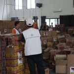 Polrestro Bekasi Berikan 1.720 Paket Sembako