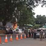 Dilarang Mudik, Petugas Gabungan Sisir Kendaraan Luar Kota di Penggung