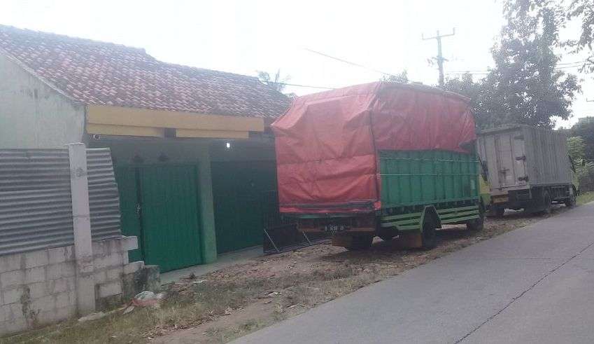 Ada Gudang Tak Berizin di Pisangsambo Karawang, "Milik PT Indomarco Cikarang"