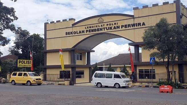 300 Siswa Polisi Dinyatakan Positif Corona