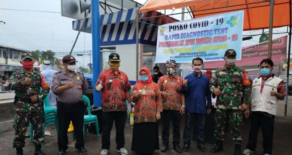 Tunggu Hasilnya! Puluhan Pedagang dan Pembeli di Pasar Pabuaran Sudah Dites Swab Tunggu Hasilnya! Puluhan Pedagang dan Pembeli di Pasar Pabuaran Sudah Dites Swab