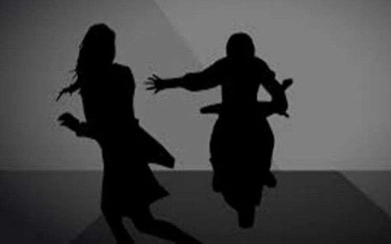 Dear Wanita di Karawang, Awas ada Begal Payudara! Dear Wanita di Karawang, Awas ada Begal Payudara!