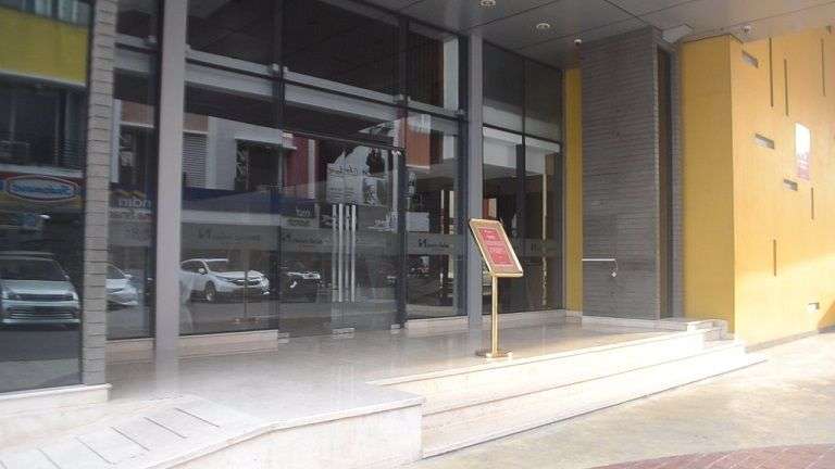 "Dipaksa" Tutup Gegara Corona, Begini Penampakan 2 Hotel Bintang di Cirebon