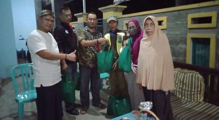 Sasar Janda Tua, Lansia & Warga Kurang Mampu: GANN Kota Cirebon Berbagi di Bulan Ramadhan