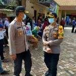 Kapolres Metro Bekasi Pantau Pembagian Bantuan BLT