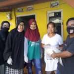 Ditengah Corona, Bang Aldi BKE Bagikan Beras ke Ratusan Warga Dompyong Kulon