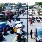 Perampok Beraksi di Keramaian, Pelaku Duel dengan Korban, Terekam CCTV dan Viral