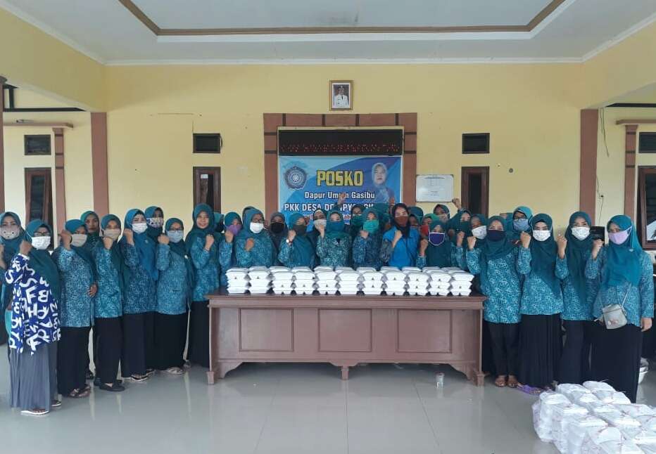 PKK Dompyong Wetan Sukses Gelar 'Gasibu', Kuwu Warna Ulas Bantuan Corona