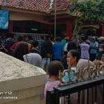 VIDEO: Warga Geruduk Kantor Desa Tenjomaya Terkait Bansos Corona