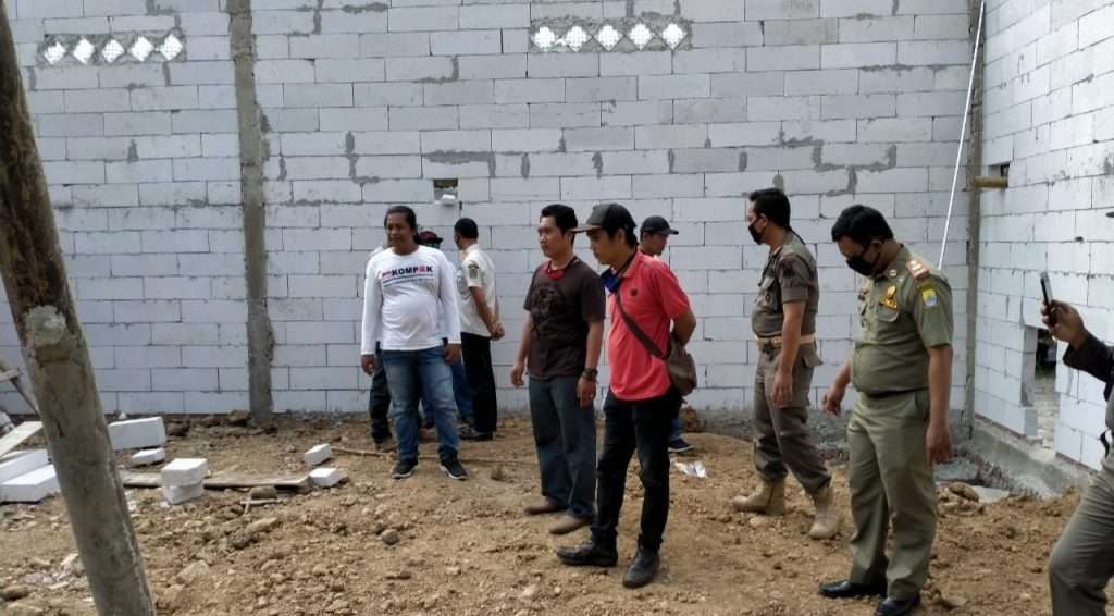 Warga Desak Pembangunan E-Warung di Desa Mertapada Wetan Dihentikan