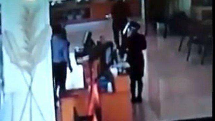 Gile Ya, Ditegur Pakai Masker, Oknum Anggota DPRD Jabar Pukul Karyawan Hotel