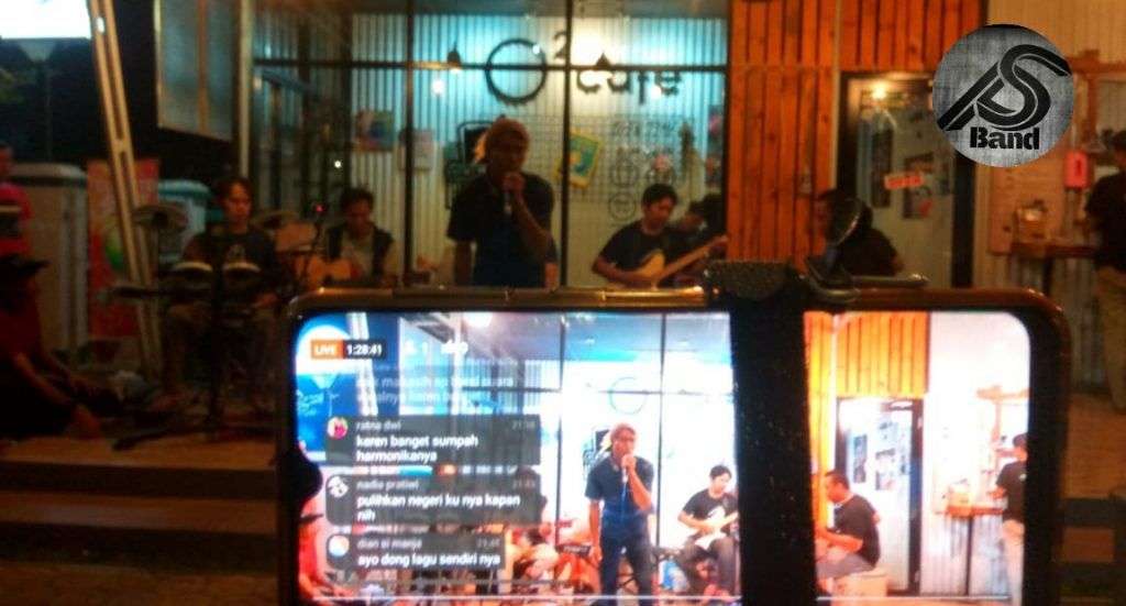 Hiburan Diizinkan, SP Band Langsung Guncang O² Cafe - Pabuaran