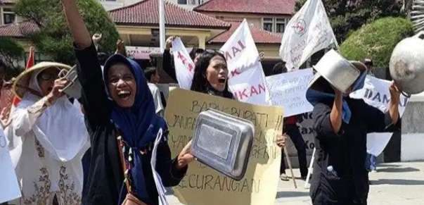 Calon Kalah Menangkan Gugatan, Kuwu Ini Harus Rela Lepas Jabatan Calon Kalah Menangkan Gugatan, Kuwu Ini Harus Rela Lepas Jabatan