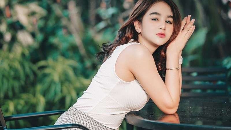 Artis Hana Hanifah Ditangkap Gegara Prostitusi Online? Cek Faktanya! Artis Hana Hanifah Ditangkap Gegara Prostitusi Online? Cek Faktanya!