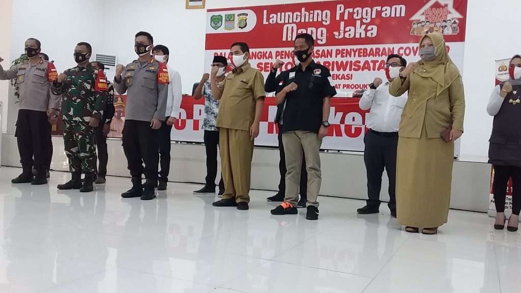 Sat Res Narkoba Polrestro Bekasi Launching Program "Mang Jaka" Bagikan Alprokes Sat Res Narkoba Polrestro Bekasi Launching Program "Mang Jaka" Bagikan Alprokes